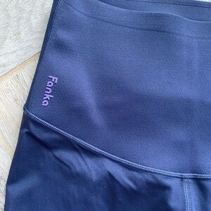 Fanka Navy Blue sculpture leggings small
